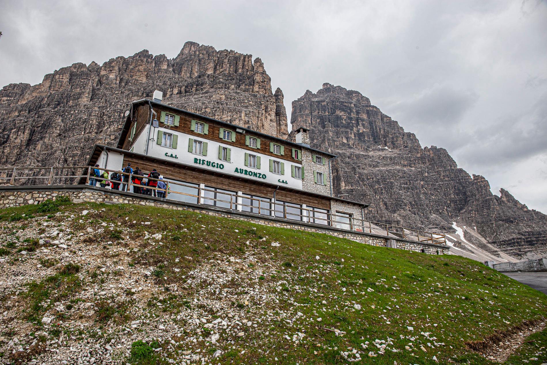 Rifugio Auronzo Alle Tre Cime Di Lavaredo – Auronzo Di Cadore ...