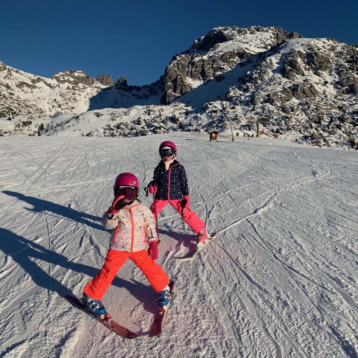 Skipass giornaliero bambino + bus da Milano + assicurazione rc